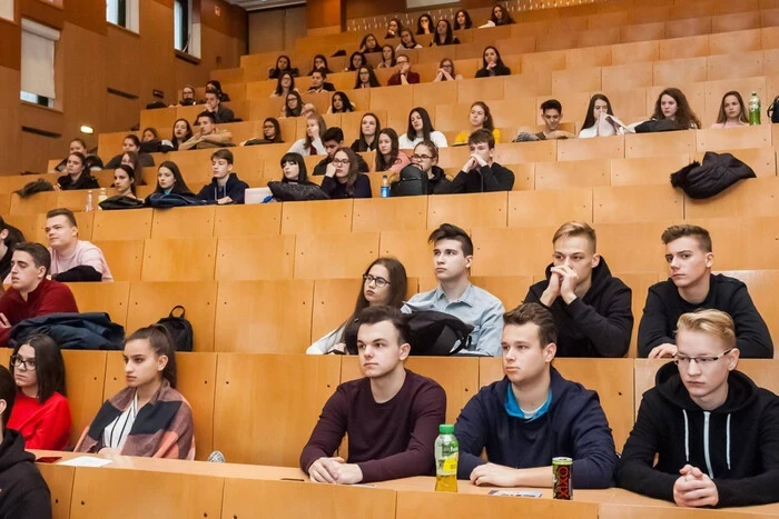 КПІ обігнав Шевченка: які державні університети Києва зібрали найбільше заяв